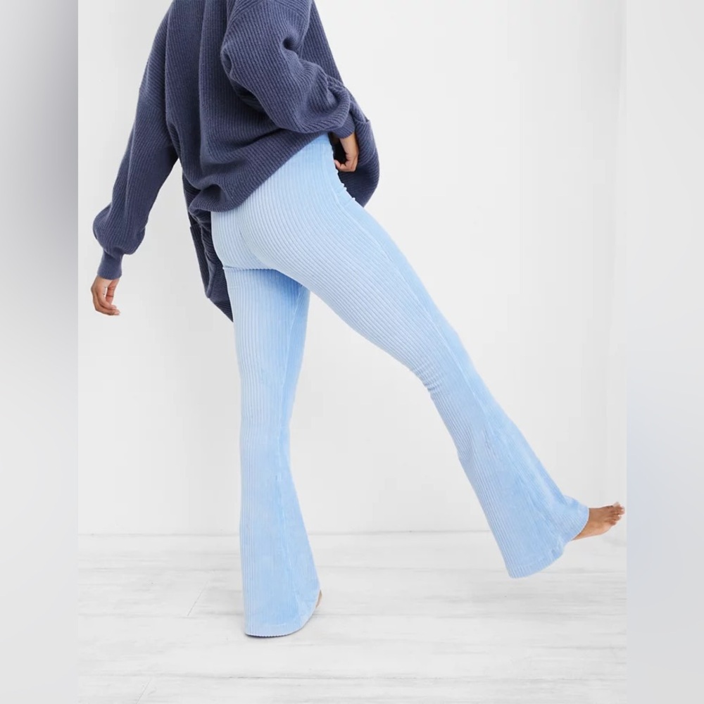 Aerie Groove-On Velour High Waisted Flare Pants In Blue Linen Size Large - Picture 2 of 7